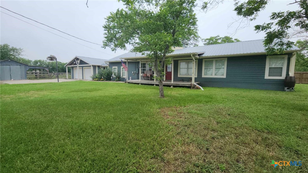 5596 Fm 616 Property Photo 4