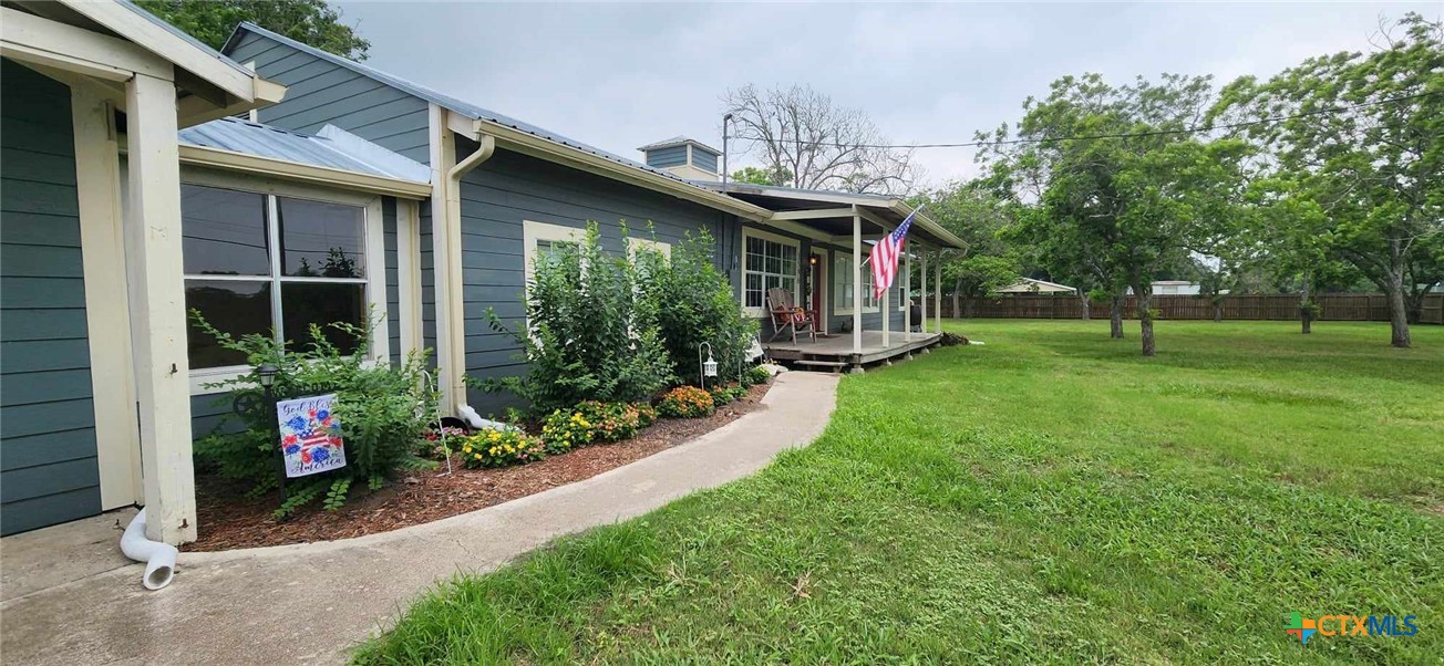 5596 Fm 616 Property Photo 6