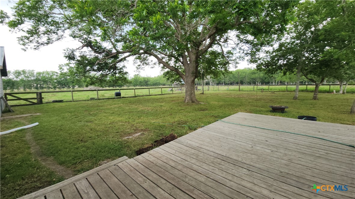 5596 Fm 616 Property Photo 34