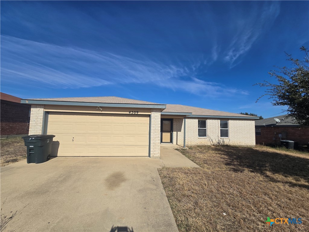 4309 Tidal Wave Drive Property Photo 1