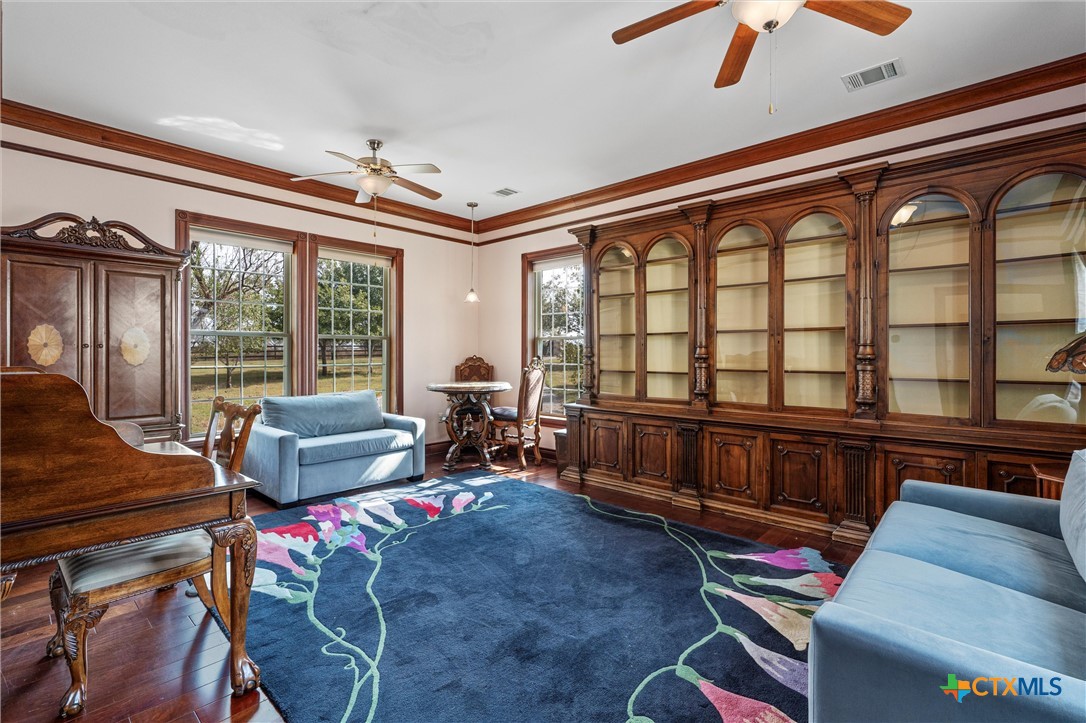 1092 Fm 3000 Property Photo 27