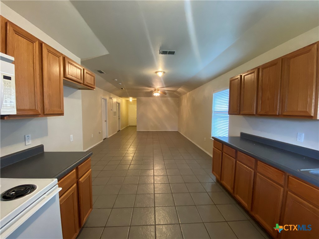 239 Rosalie Drive A Property Photo 9