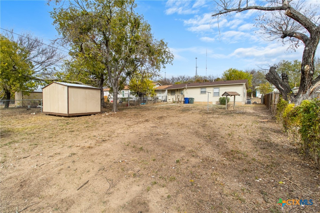 501 Hill Street Property Photo 6