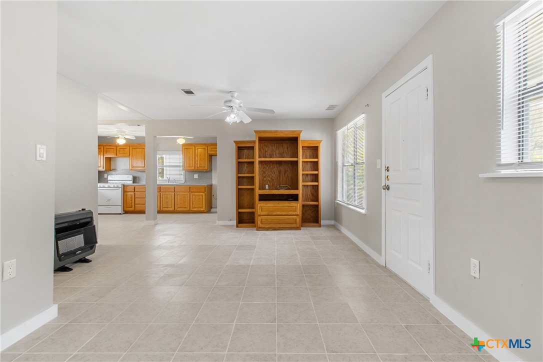 501 Hill Street Property Photo 8
