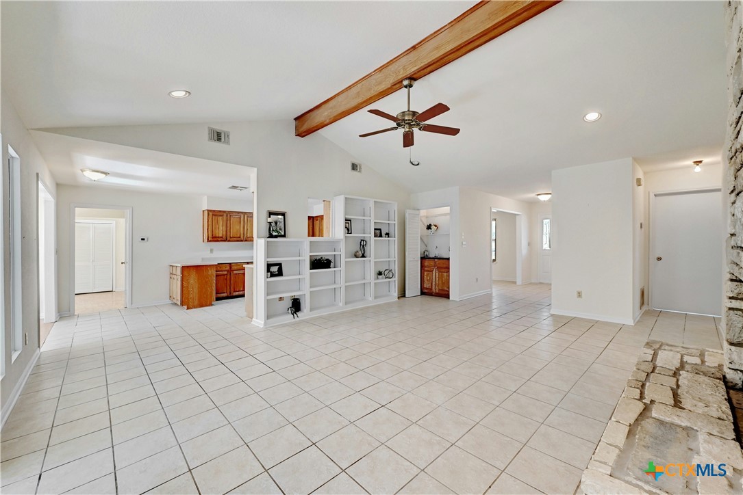 713 Mountain Drive Property Photo 8