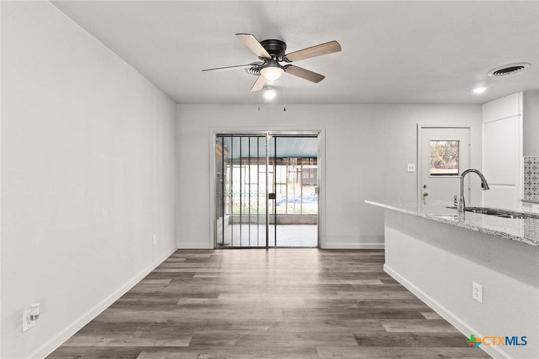 1403 Meadow Drive Property Photo 12