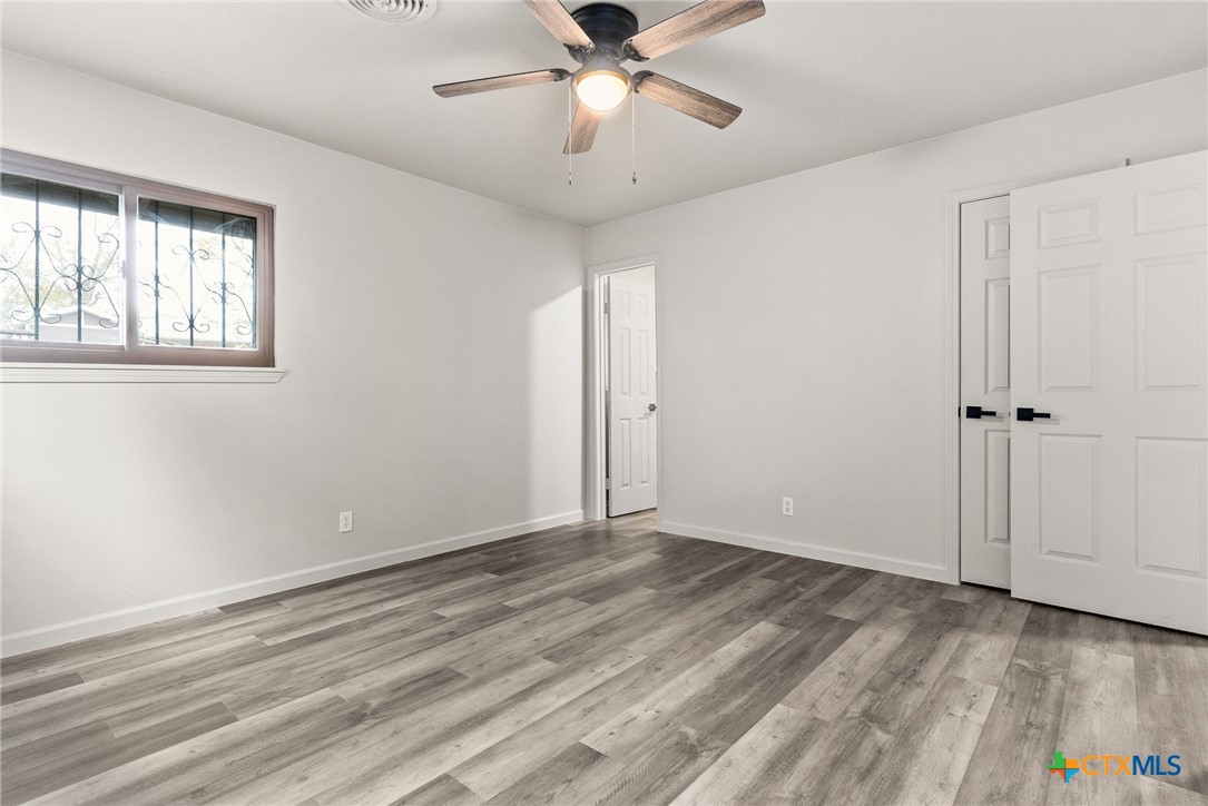 1403 Meadow Drive Property Photo 14