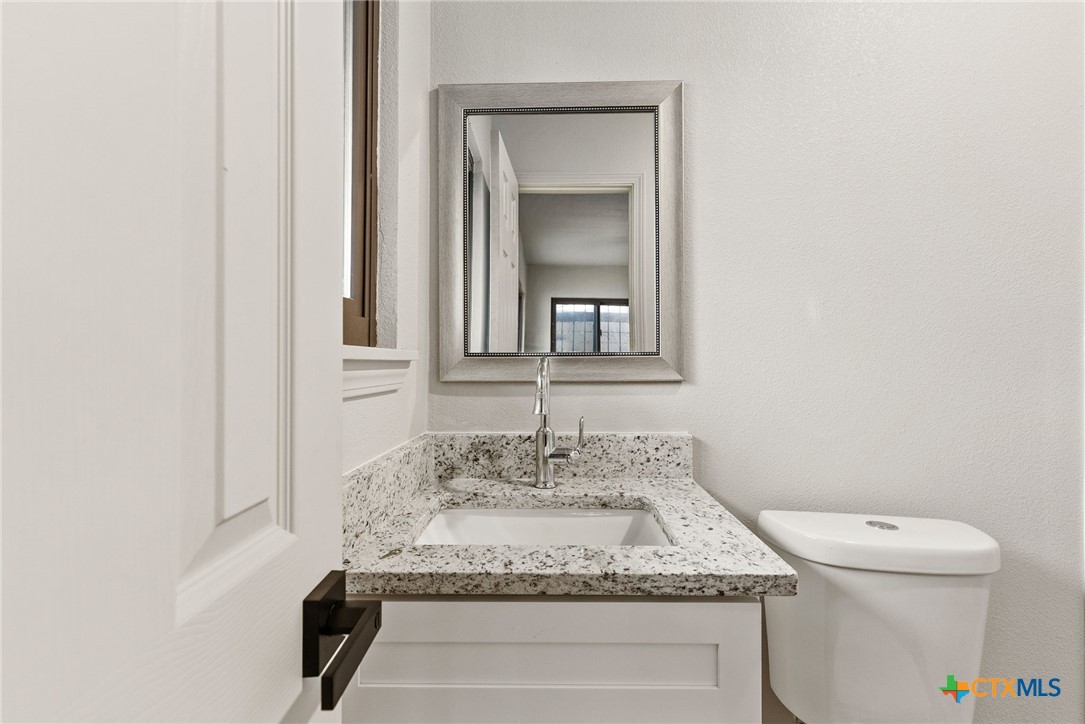 1403 Meadow Drive Property Photo 17