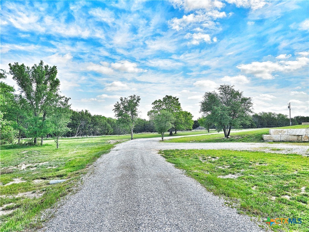 2300 Fm 215 Property Photo 2