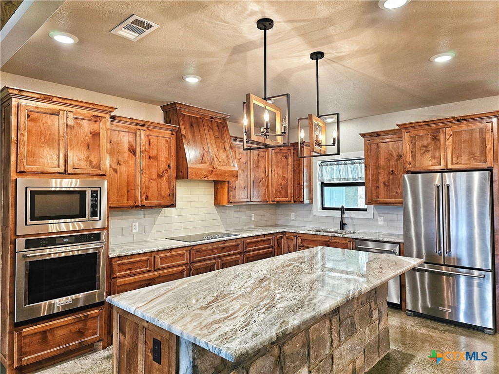 2300 Fm 215 Property Photo 12