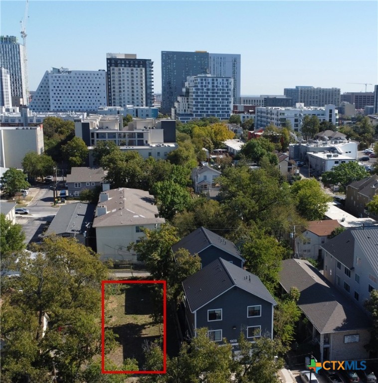 1911 Robbins Place Property Photo
