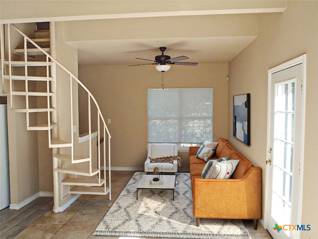 1262 Sleepy Hollow Lane Property Photo 8