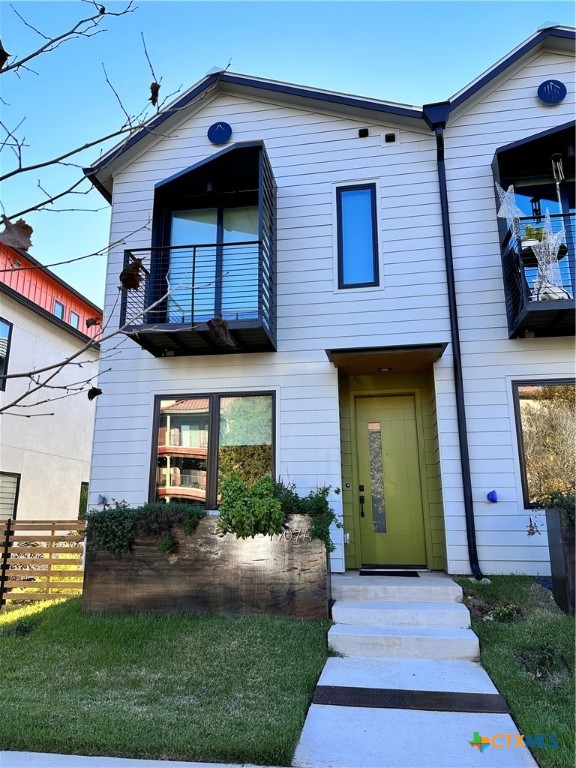 1907 Dutton Drive A Property Photo 1
