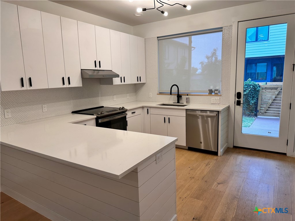 1907 Dutton Drive A Property Photo 14