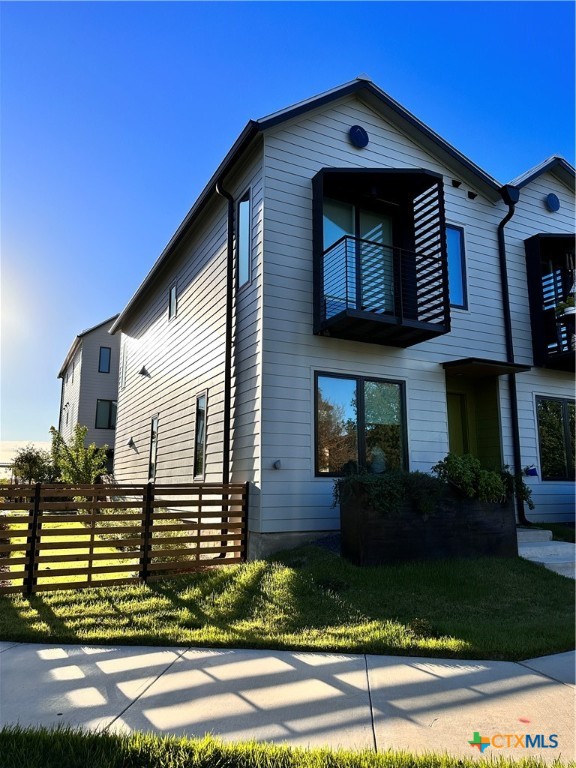 1907 Dutton Drive A Property Photo 37