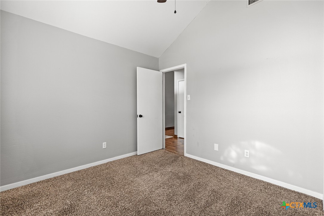 808 Silver Stone Drive Property Photo 26