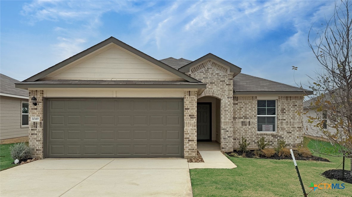 1049 Chachalaca Court Property Photo 1