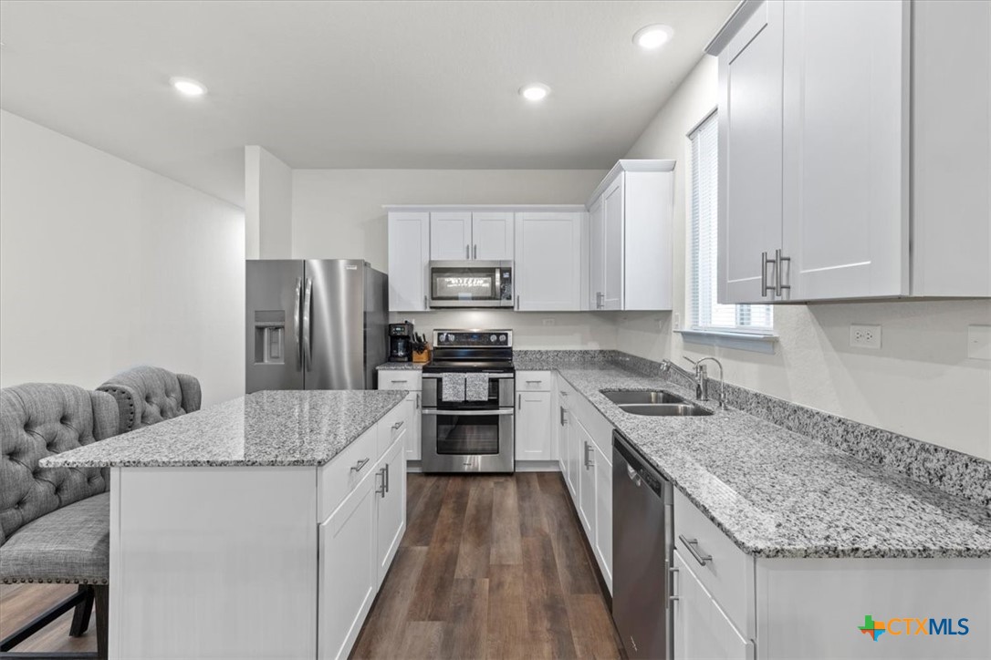 808 Beacon Heights Property Photo 11