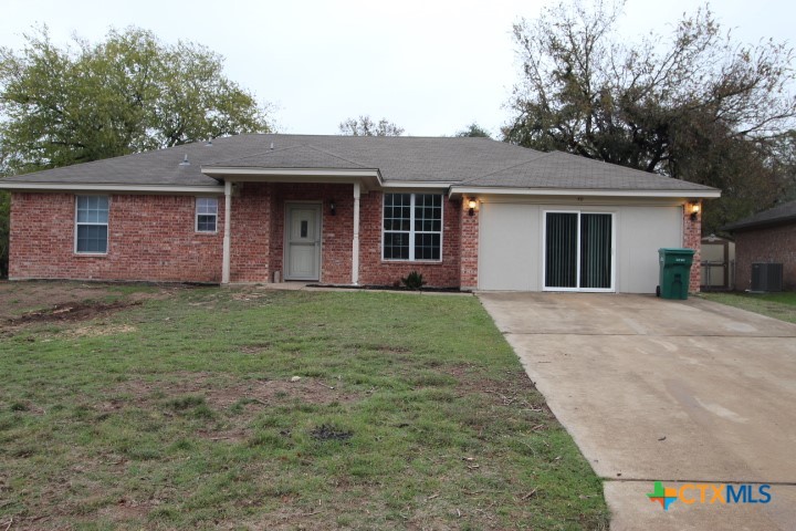 40 Market Loop Property Photo 1