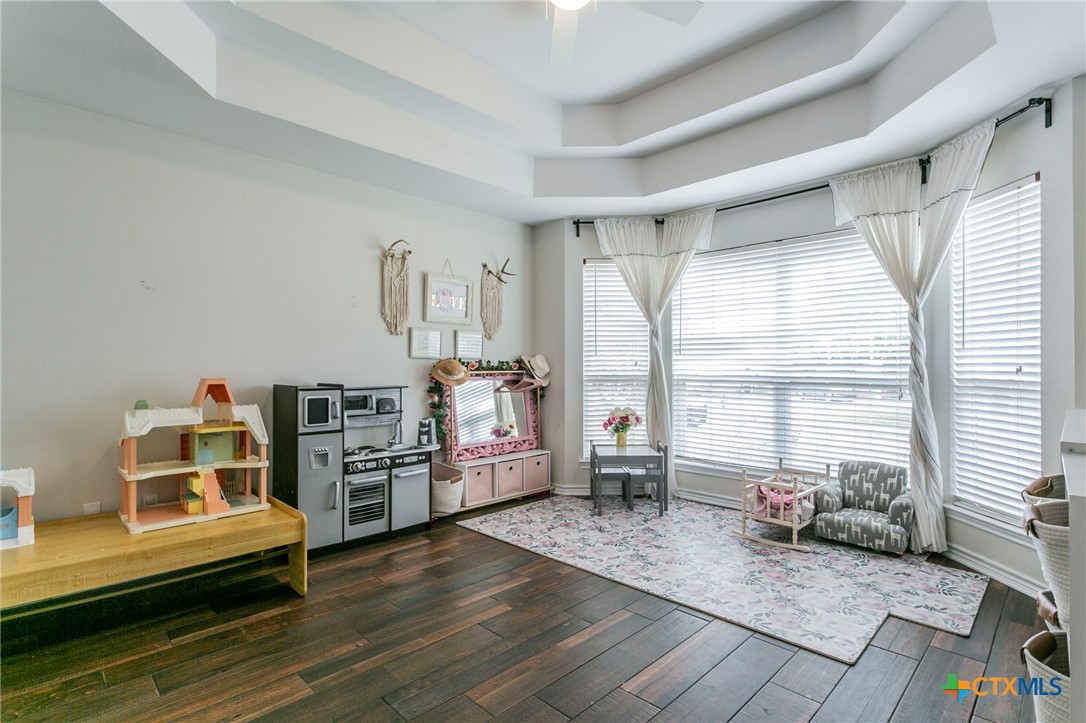 1019 Ravenwood Property Photo 16