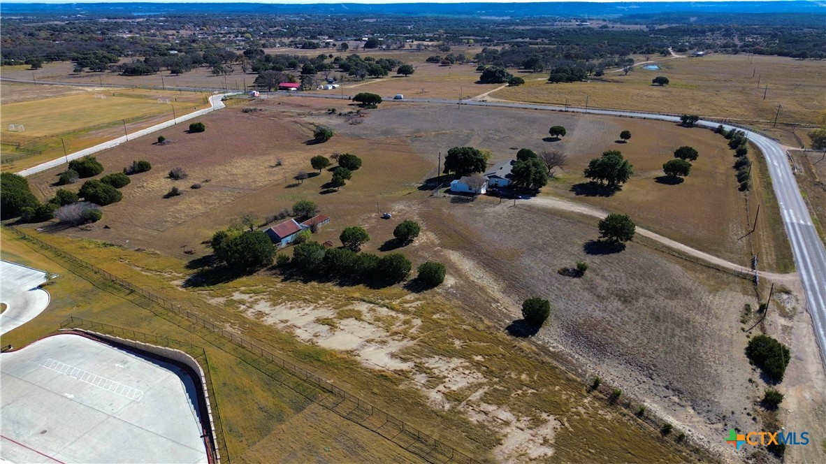5466 Chaparral Road Property Photo 10
