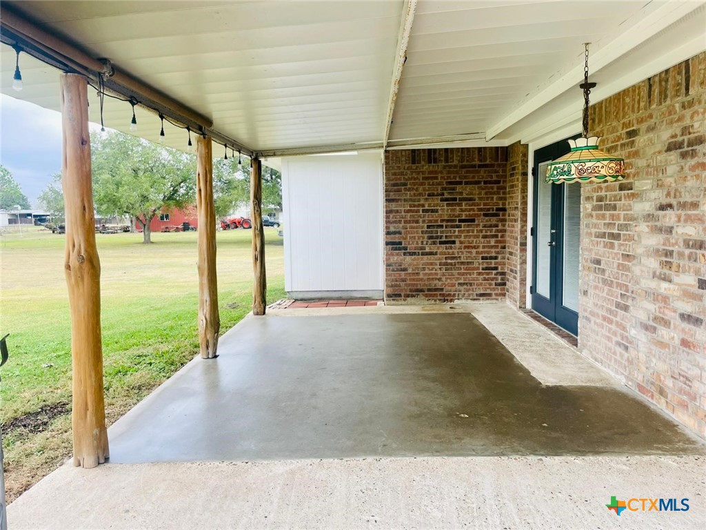 108 Golden Glow Street Property Photo 9