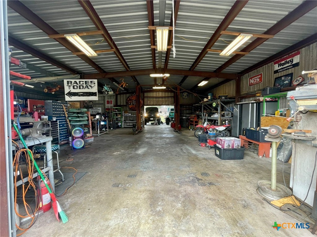 108 Golden Glow Street Property Photo 14