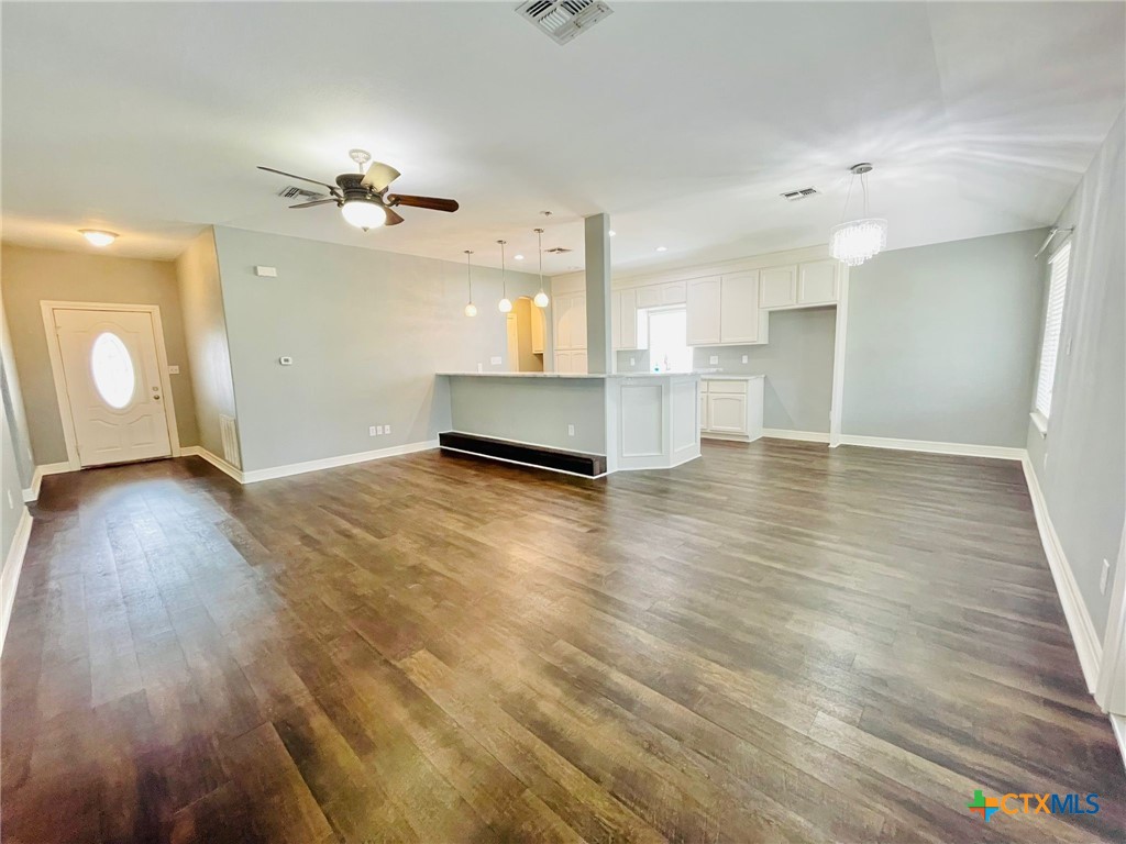 108 Golden Glow Street Property Photo 30