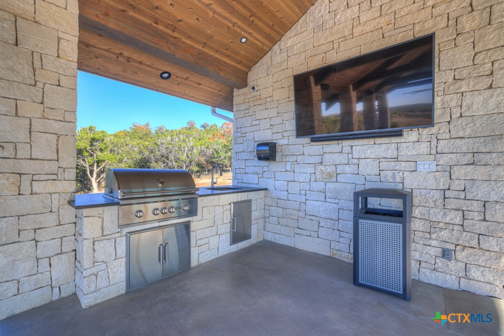 1736 Demi John Bend Rd Property Photo 34