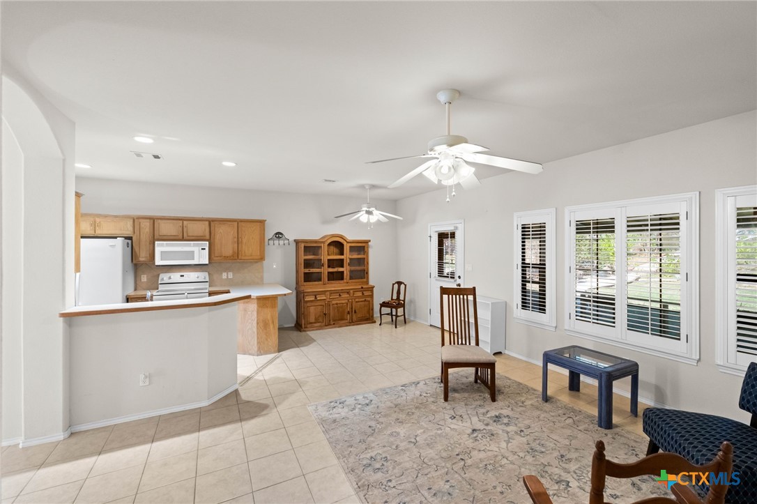 291 Lighthouse Property Photo 9