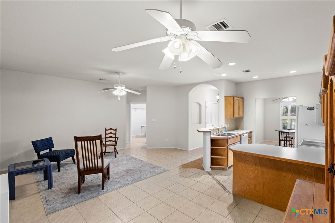 291 Lighthouse Property Photo 11
