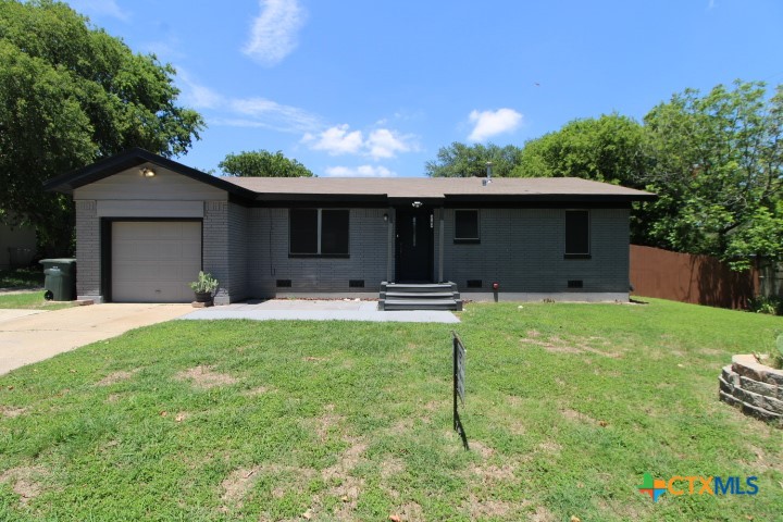 2104 Brantley Avenue Property Photo 2