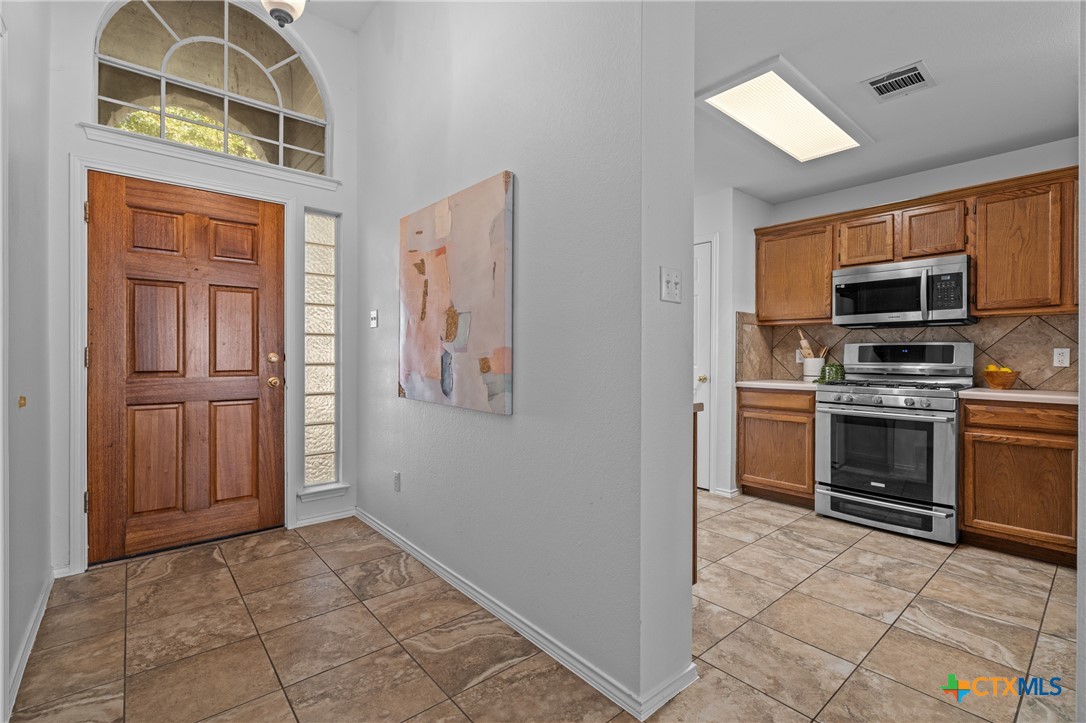 13533 Albania Way Property Photo 7