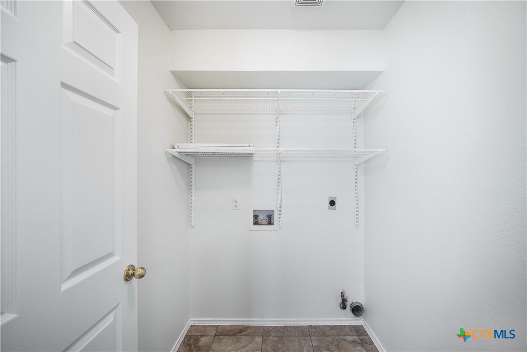 13533 Albania Way Property Photo 12