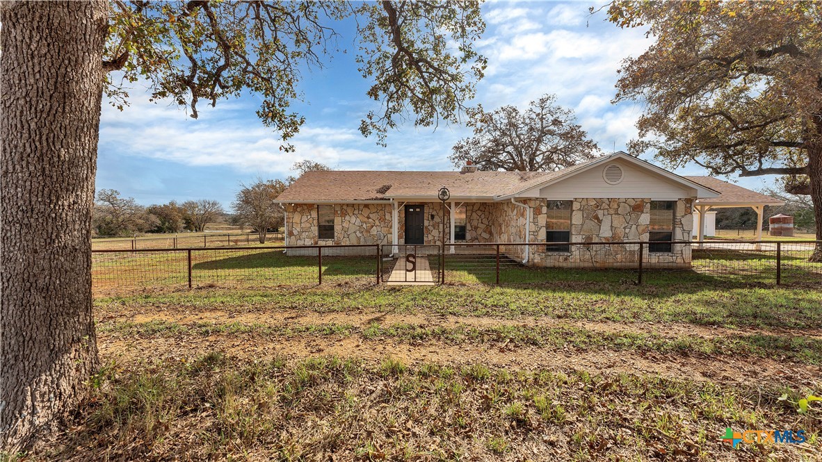 2569 County Road 443 Property Photo 37