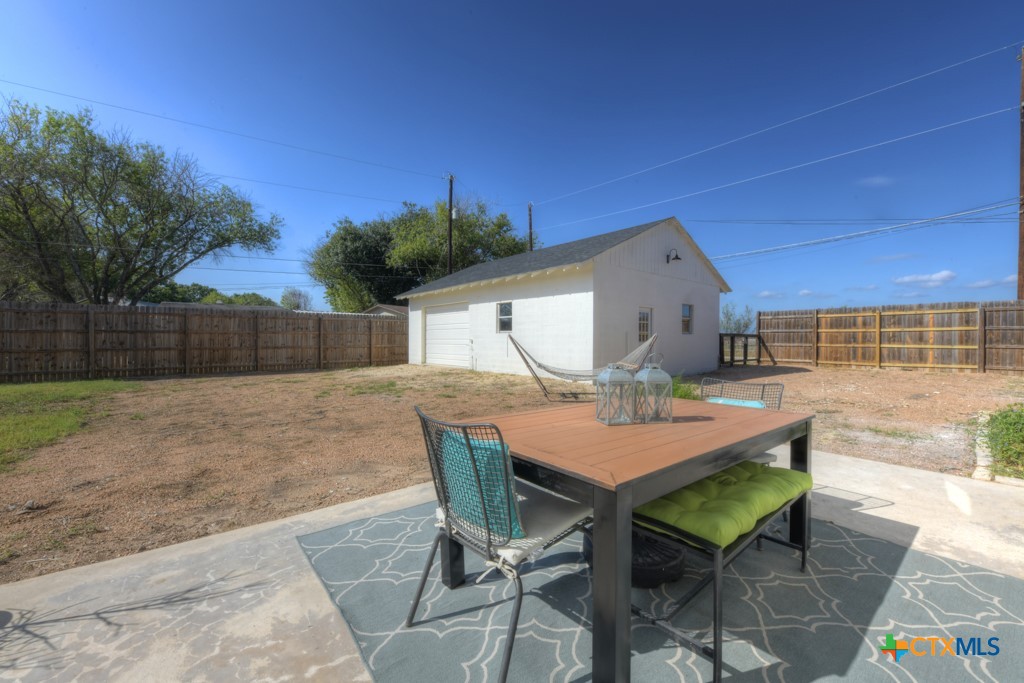 770 Carls Drive Property Photo 29