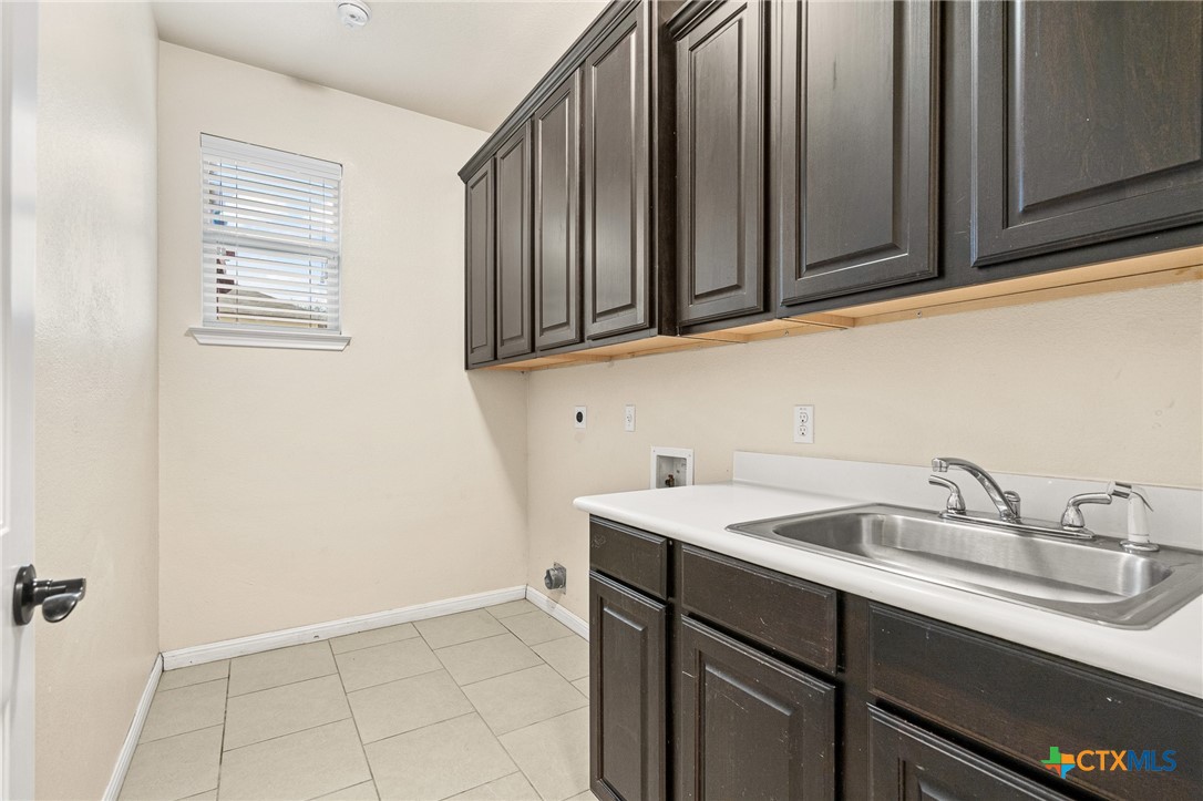6711 Alvin Drive Property Photo 10