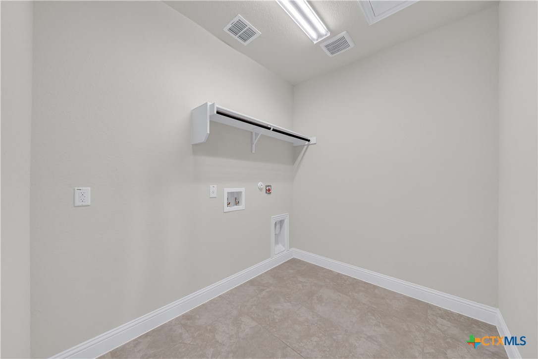 413 Canton Chase Property Photo 14
