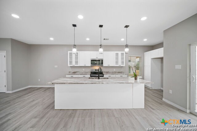 656 Canyon Circle Drive Property Photo 9