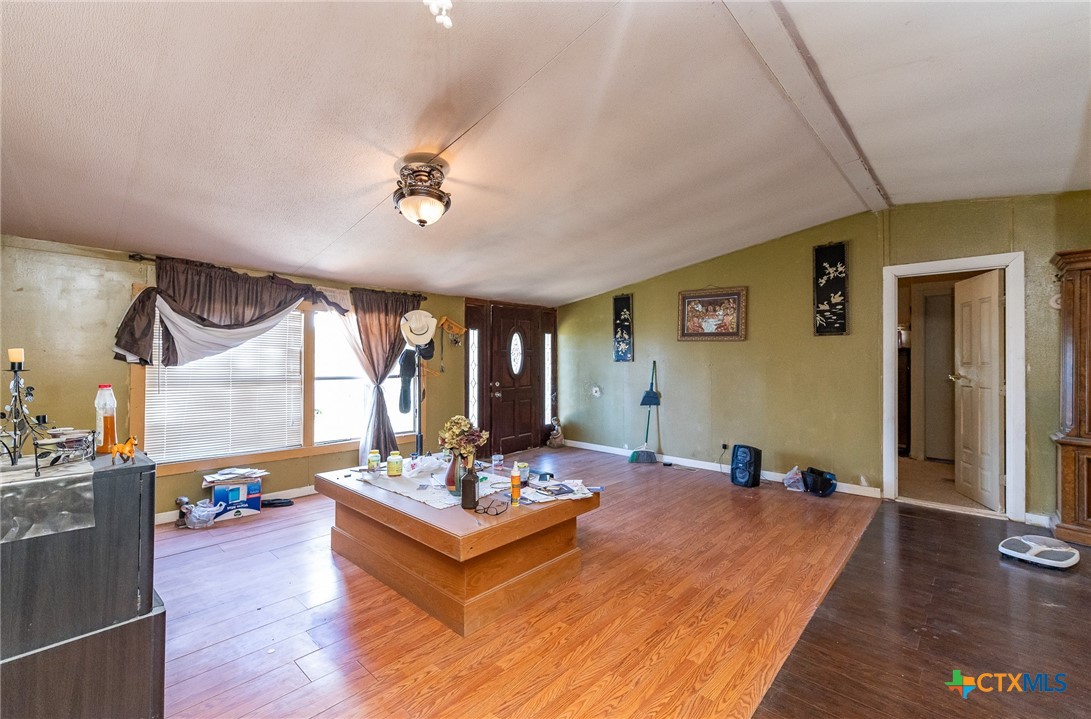 989 Oil Well Road Property Photo 7