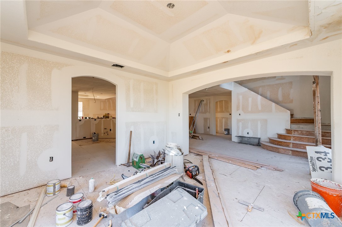 989 Oil Well Road Property Photo 28