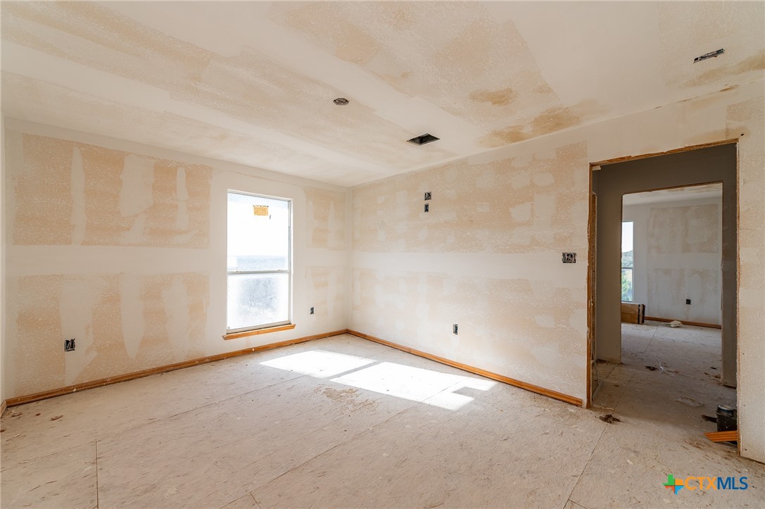989 Oil Well Road Property Photo 39