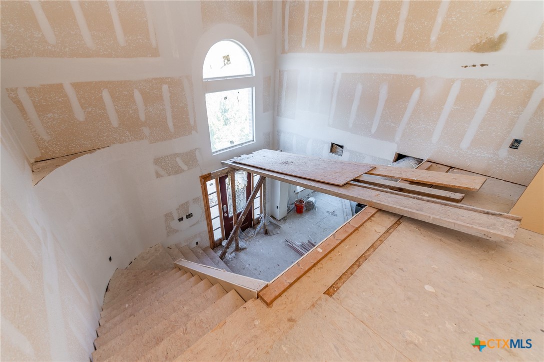 989 Oil Well Road Property Photo 40