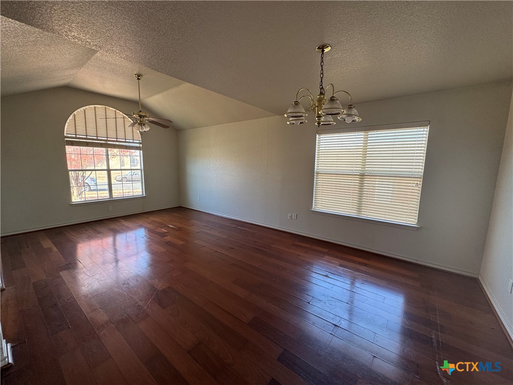 4202 Maid Marian Circle Property Photo 4