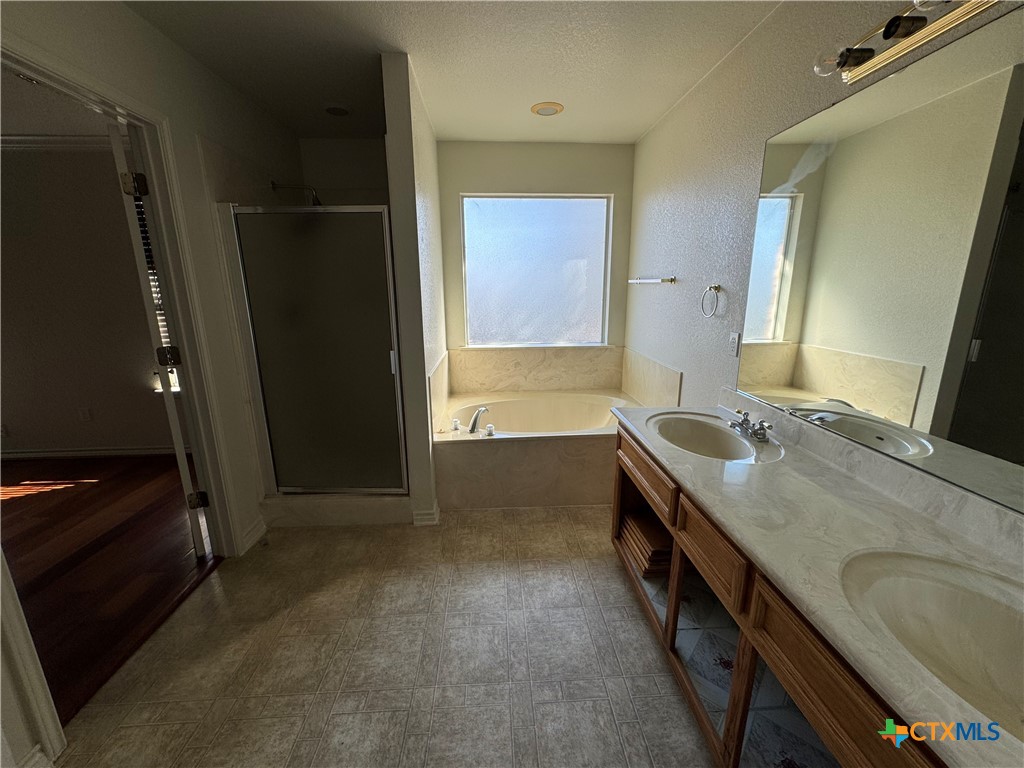 4202 Maid Marian Circle Property Photo 23