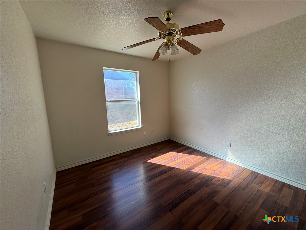 4202 Maid Marian Circle Property Photo 32