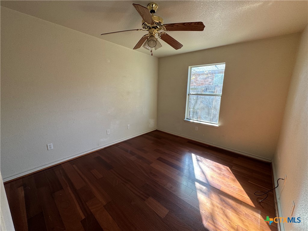 4202 Maid Marian Circle Property Photo 36