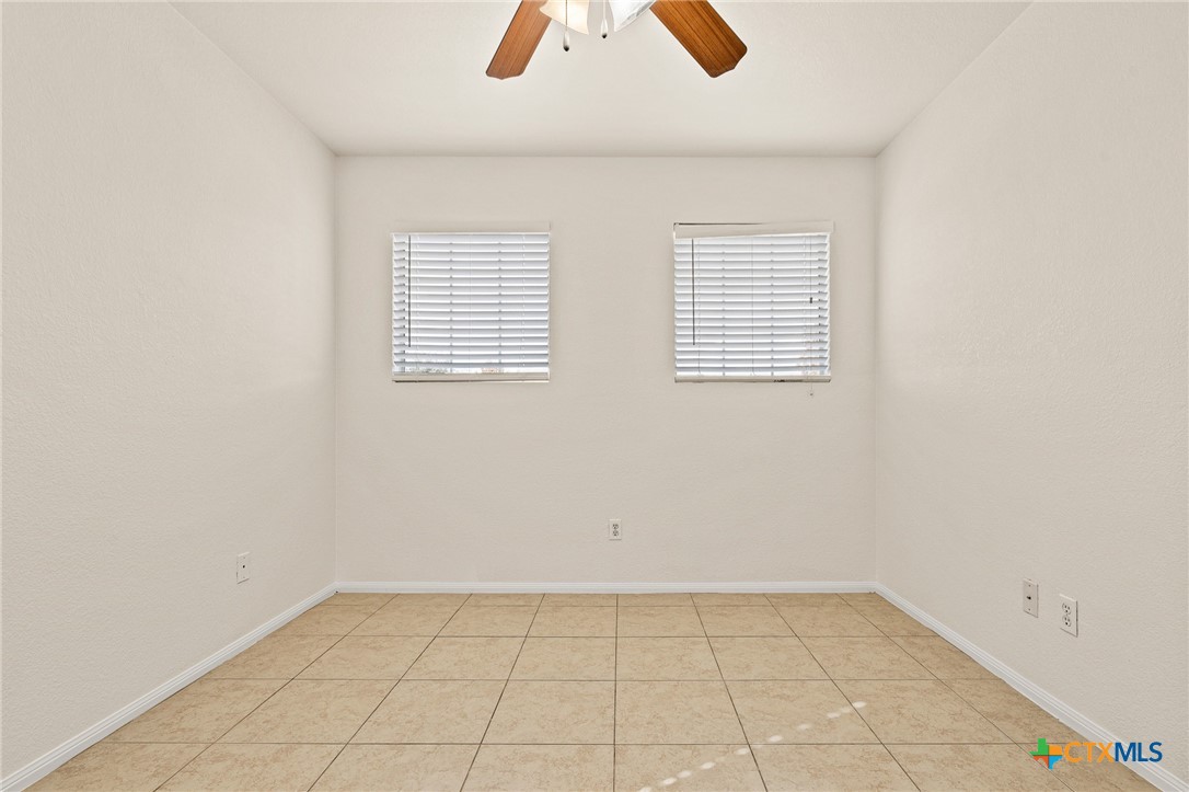 6609 Taree Loop Property Photo 10