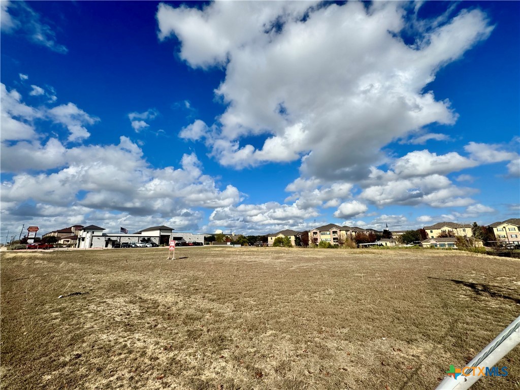 2501 E Elms Road A Property Photo 2