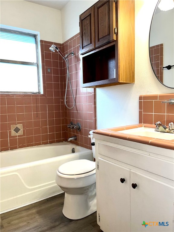 4606 Evergreen Street Property Photo 33
